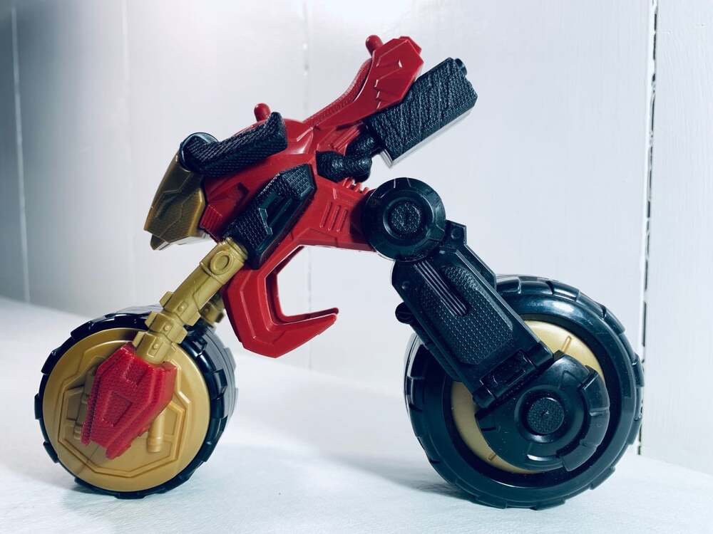 Marvel Avengers Bend & Flex Iron Man & Motorcycle